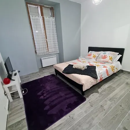 Place Du Chateau De La Motte Apartamento Nangis